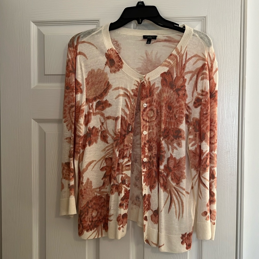 Talbots beautiful sweater in a rich toile